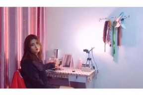 娱乐吃瓜酱大一的故事,娱乐吃瓜酱的青春初体验